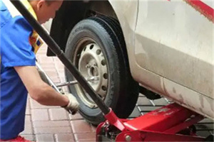 东坝附近拖车24小时服务热线电话